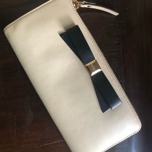 Kate spade Bow Hancock Park Nisha Wallet